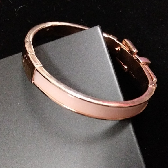 Michael Kors bangle - Picture 2 of 5